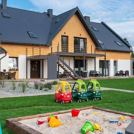 Roza Baltyku - Apartamenty I Pokoje A Dębki Extérieur photo
