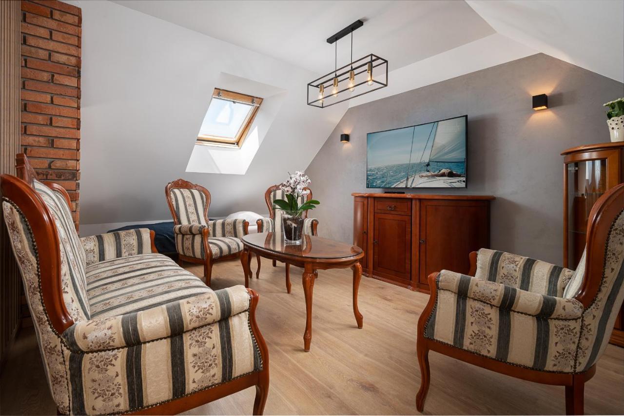 Roza Baltyku - Apartamenty I Pokoje A Dębki Extérieur photo