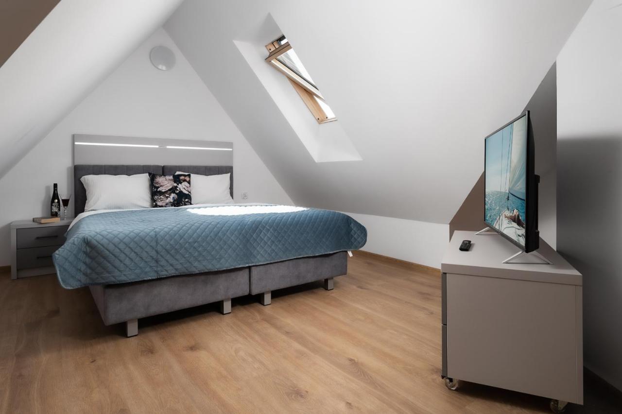 Roza Baltyku - Apartamenty I Pokoje A Dębki Extérieur photo