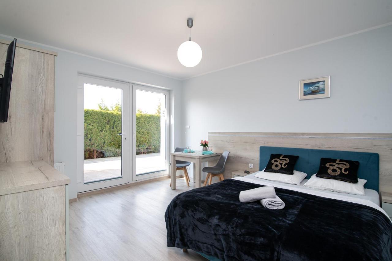 Roza Baltyku - Apartamenty I Pokoje A Dębki Extérieur photo