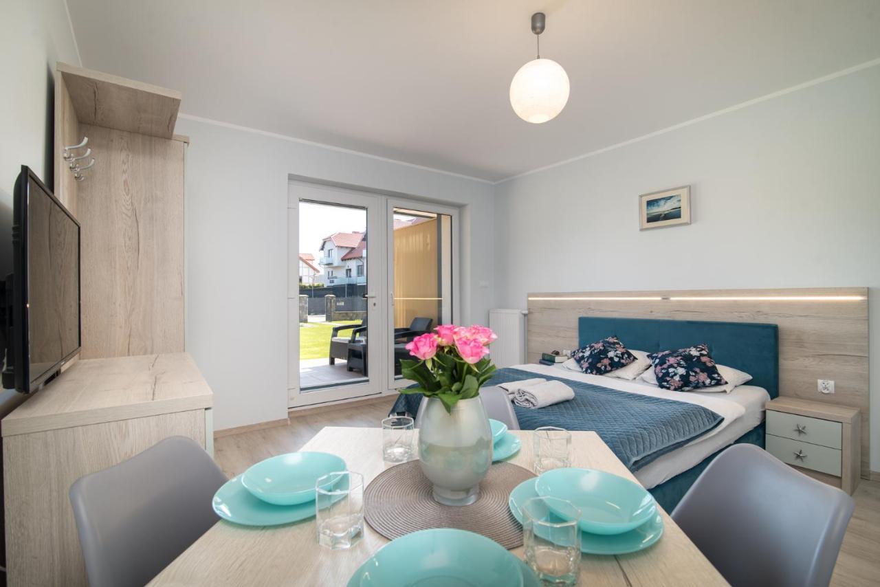Roza Baltyku - Apartamenty I Pokoje A Dębki Extérieur photo