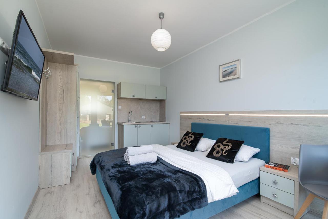 Roza Baltyku - Apartamenty I Pokoje A Dębki Extérieur photo